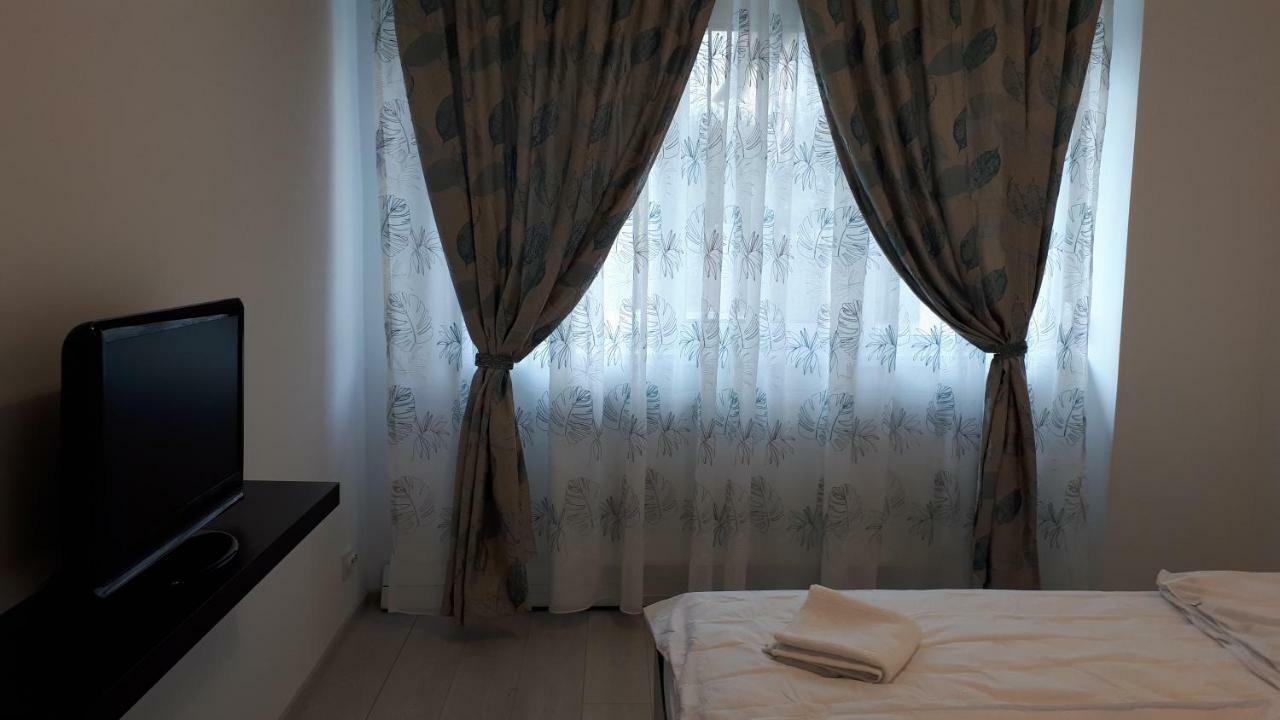 Tibiscum Apartament, Bucuresti Exterior photo