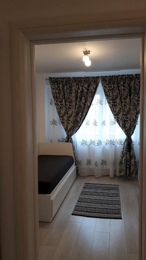 Tibiscum Apartament, Bucuresti Exterior photo